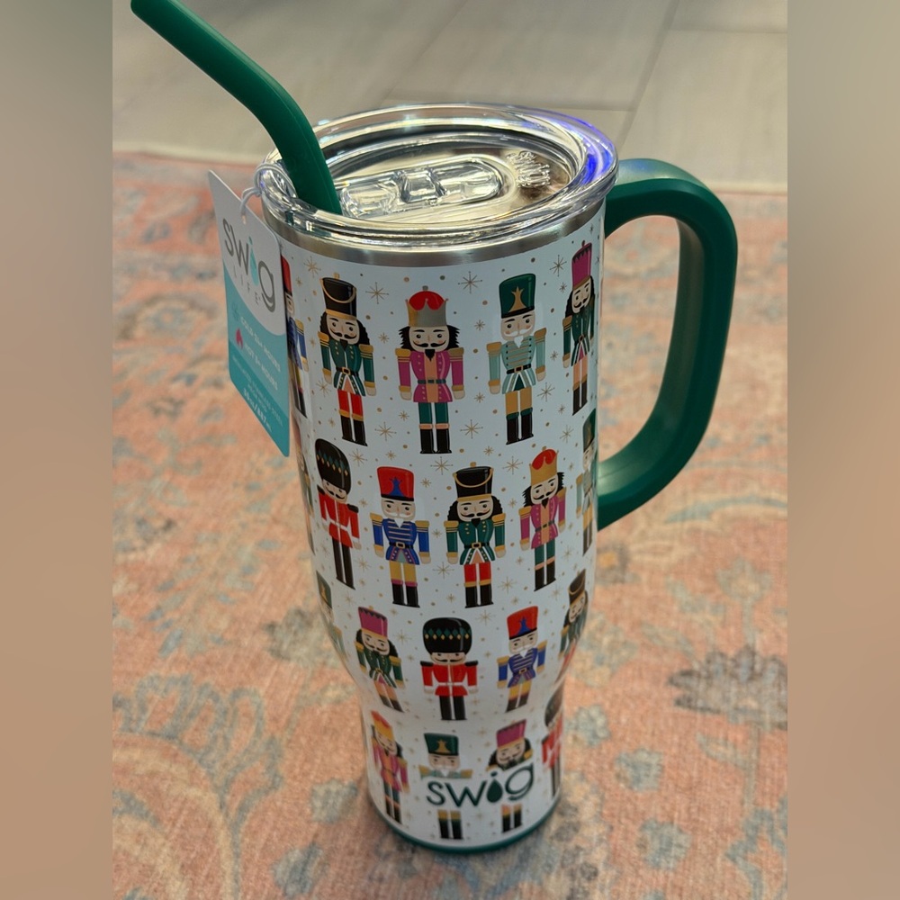SWIG LIFE 30oz Insulated Tumbler W/ Handle, Lid & Straw in Classic Nutcracker - Picture 4 of 12
